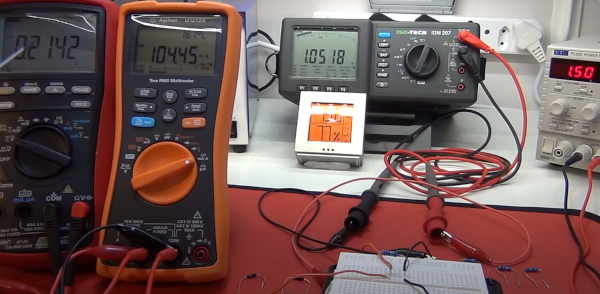 Demo circuit with multimeter reading.png